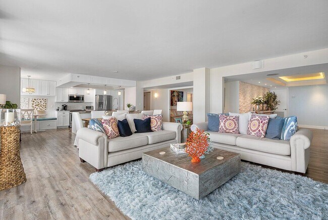 Building Photo - 3407 S Ocean Blvd