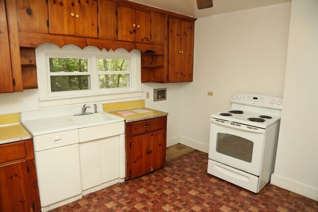 Building Photo - 124 Buck Mountain Rd