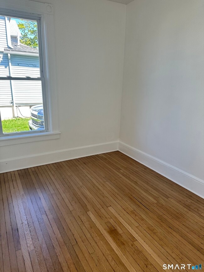 Building Photo - 42 1st St