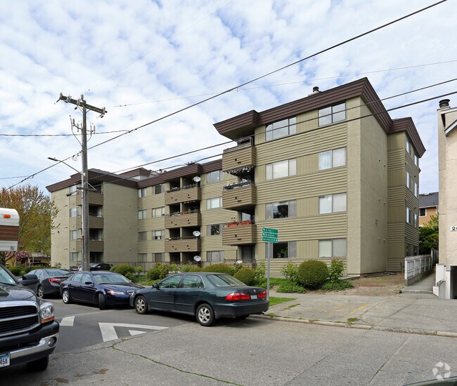 Building Photo - Kristine Apartments