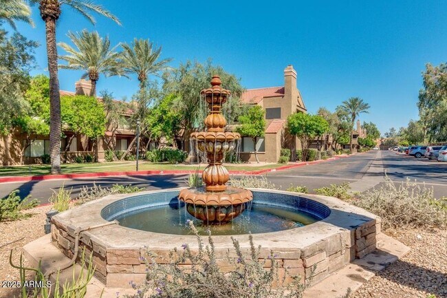 Building Photo - 5122 E Shea Blvd