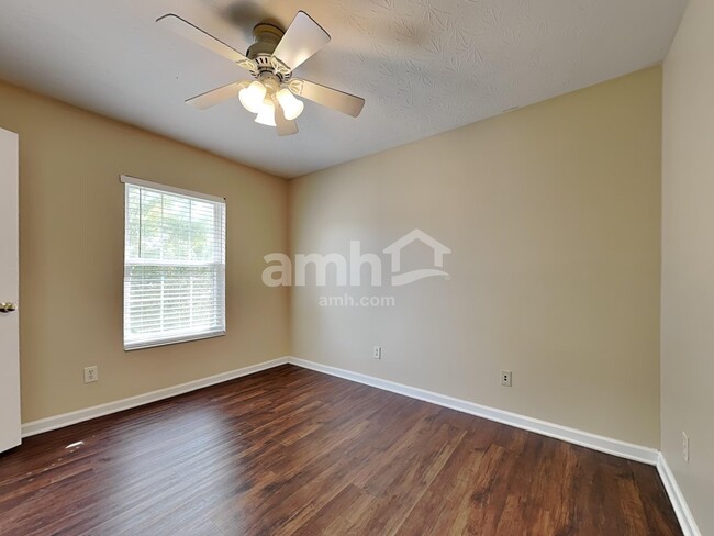 Building Photo - 1153 Reveres Run