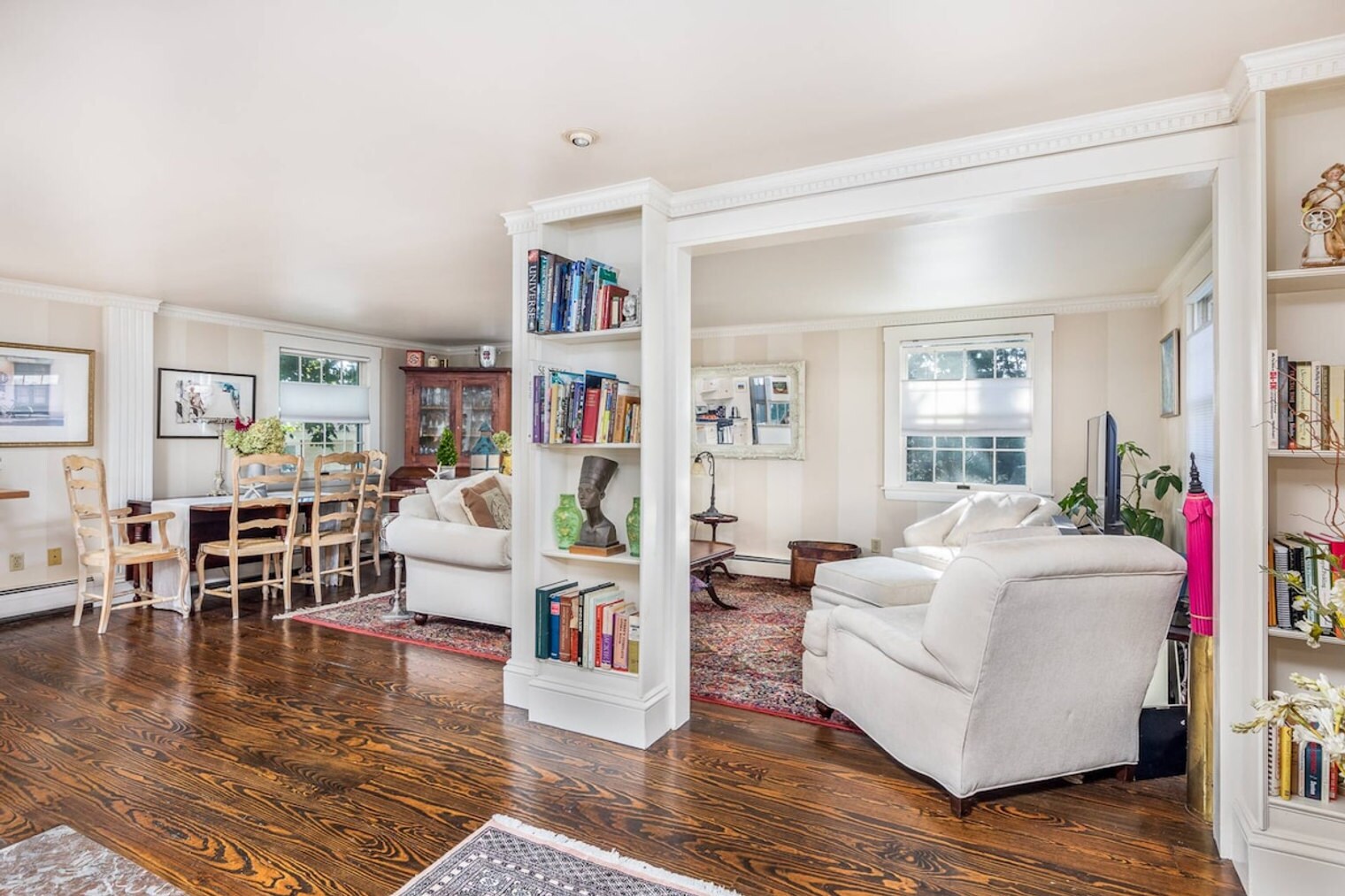 Building Photo - 27 Blaney St