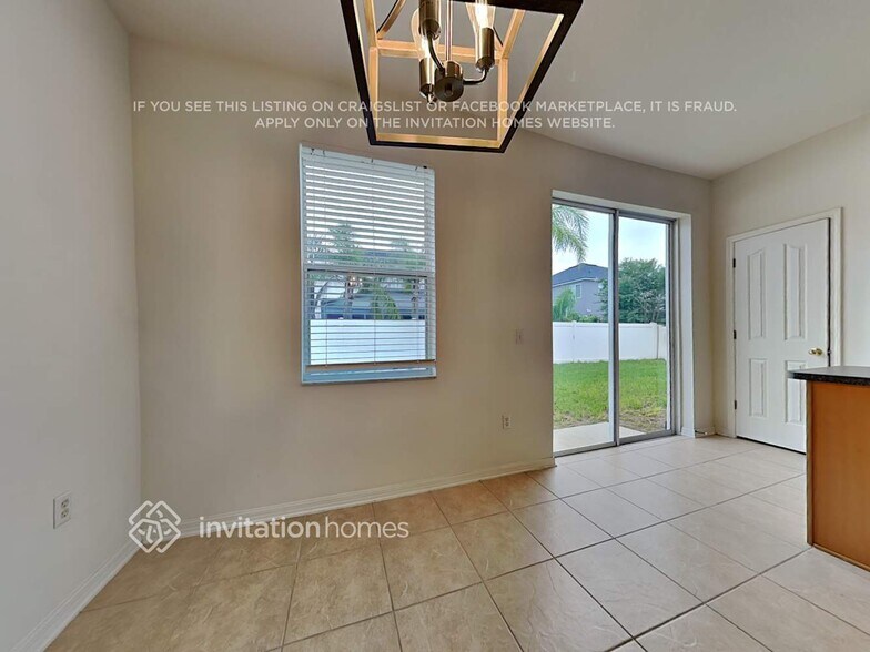 Building Photo - 10614 Bamboo Rod Cir