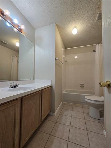 Building Photo - 1400 Kilkenny Dr