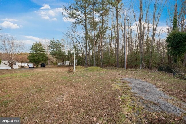 Building Photo - 49415 Holland Manor Dr