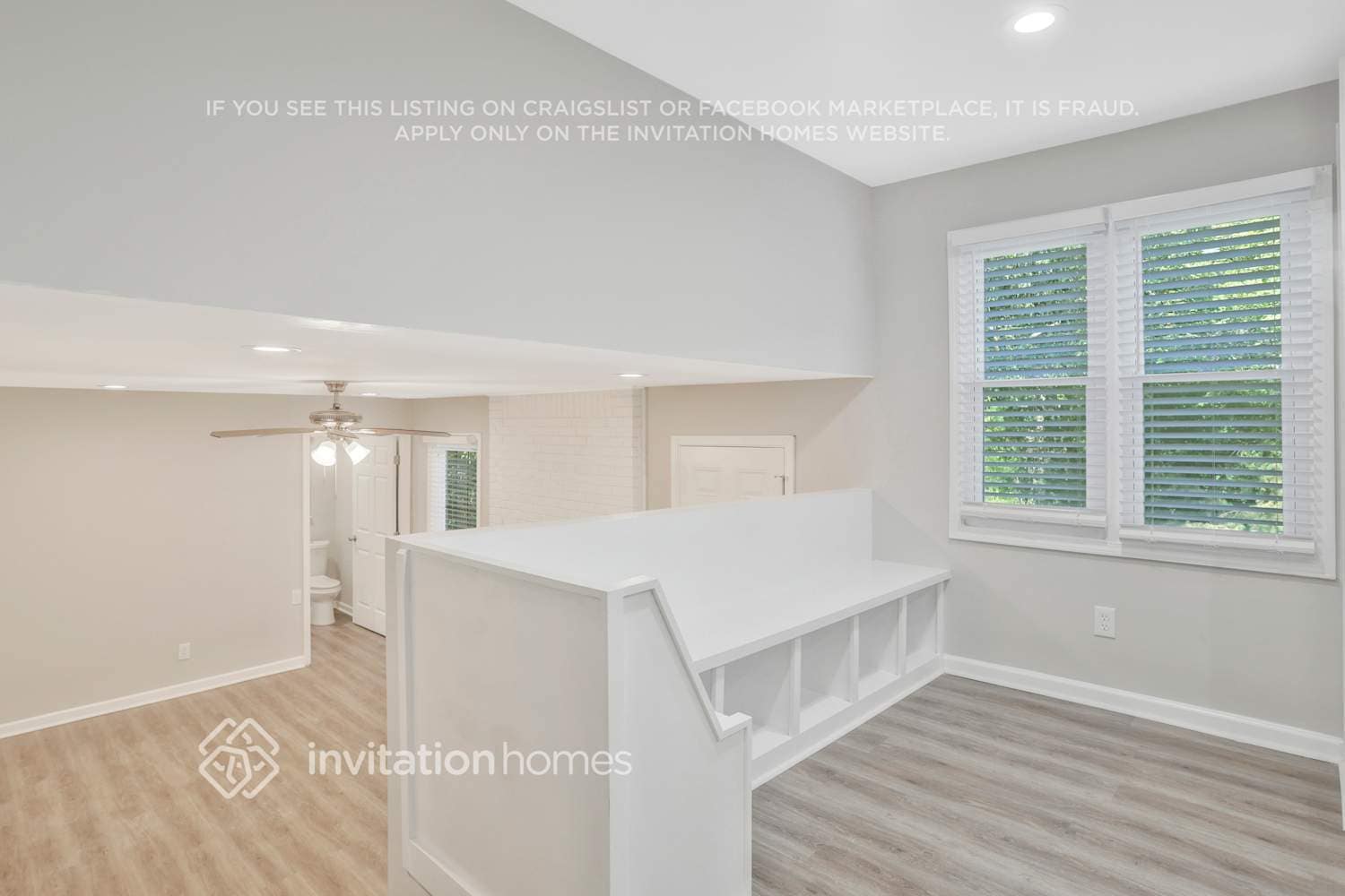 Building Photo - 3049 Larkspur Cir SW