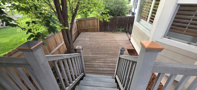 Building Photo - 572 W Jamison Pl