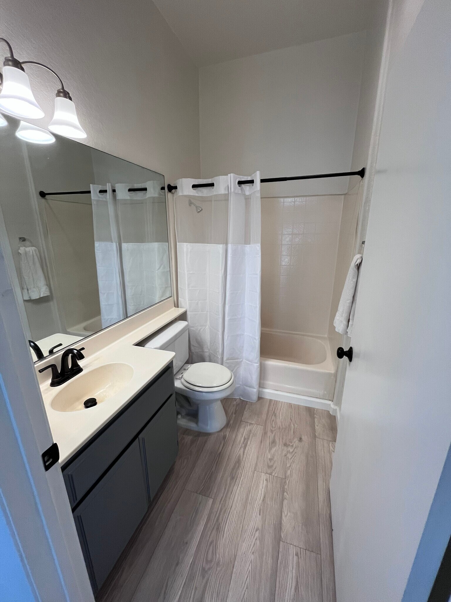 Bathroom 1 - 6140 Monterey Rd