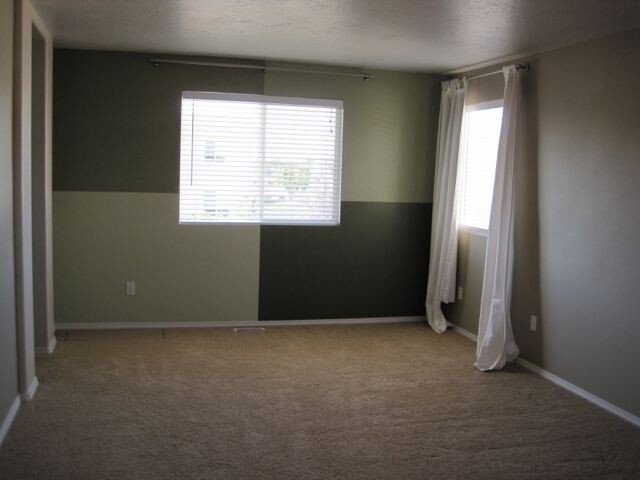 Building Photo - 209 Interlochen Ln