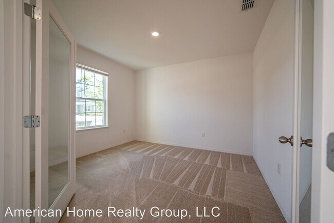 Building Photo - 3 br, 2 bath House - 222 Jackson Loop