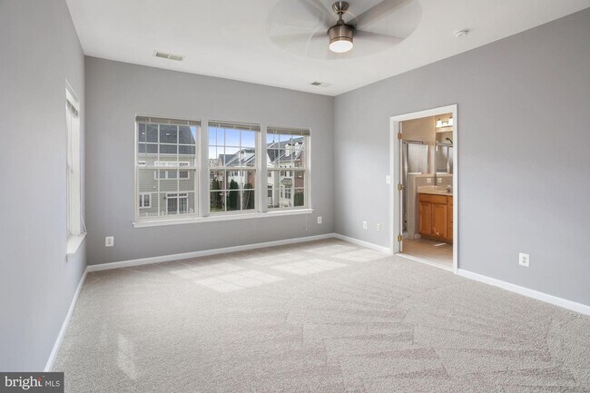 Building Photo - 22987 Eversole Terrace