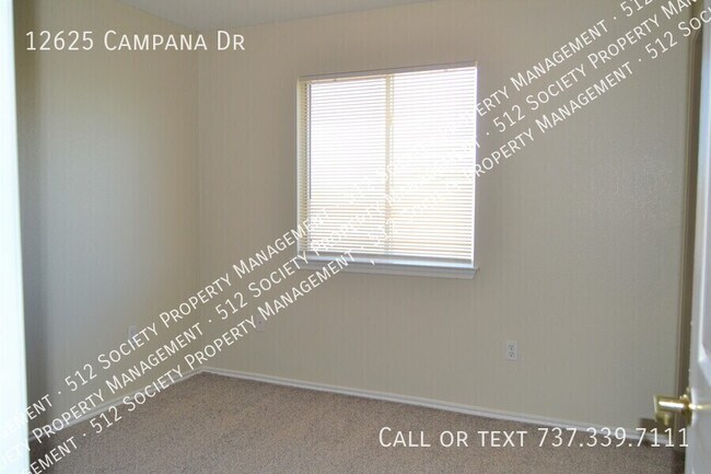 Building Photo - 12625 Campana Dr