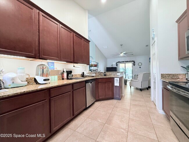 Building Photo - 5342 Radiance Ct