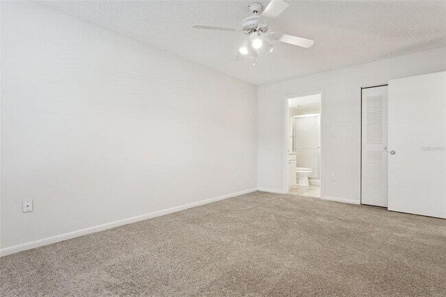 Building Photo - 2690 Coral Landings Blvd