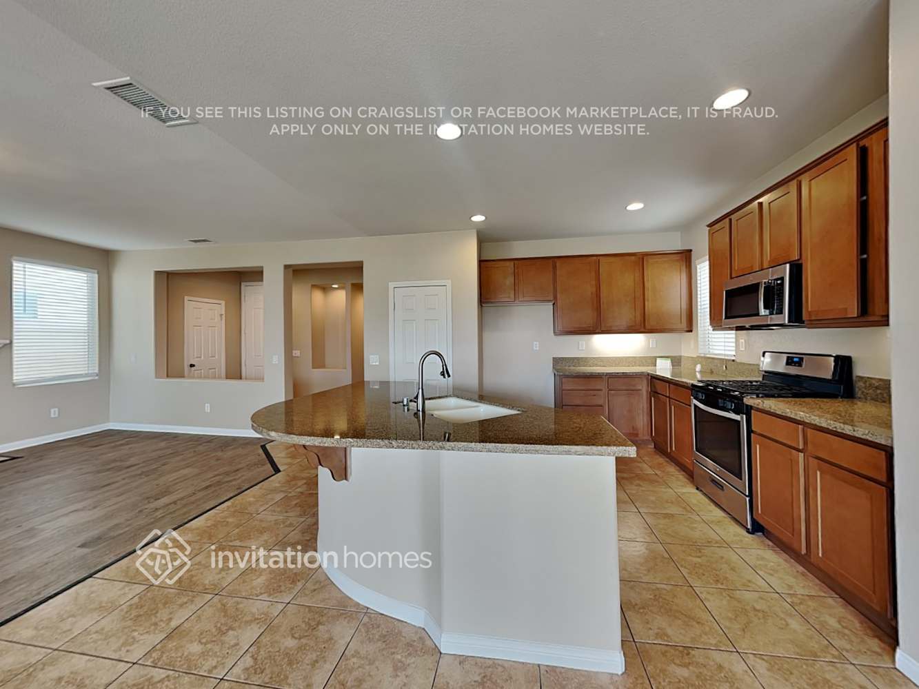 Building Photo - 1387 Valley Rose Way