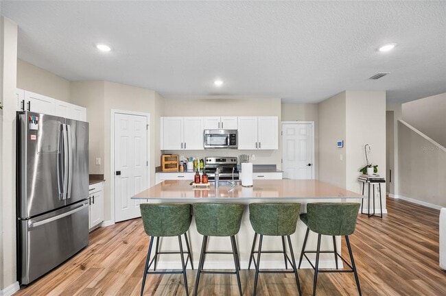 Building Photo - 7798 Peace Lily Ave