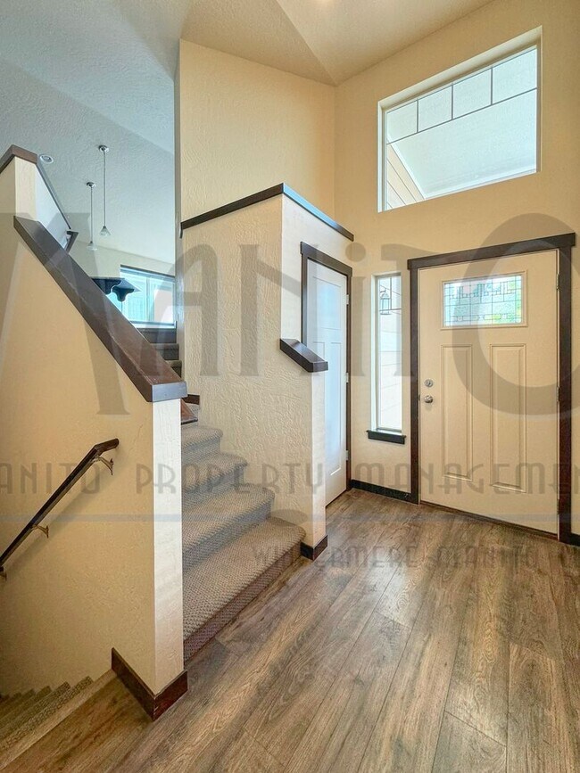 Building Photo - **COMING SOON** Breathtaking Views on Secondary Waterfront