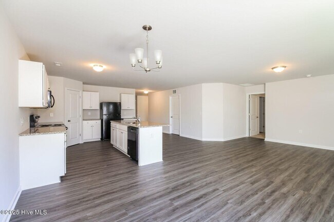 Building Photo - 2918 Ember Brooke Ct