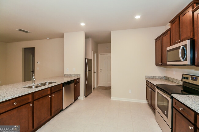 Building Photo - 10902 Wheeler Trce