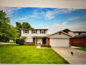 Building Photo - 42668 Addison Ave