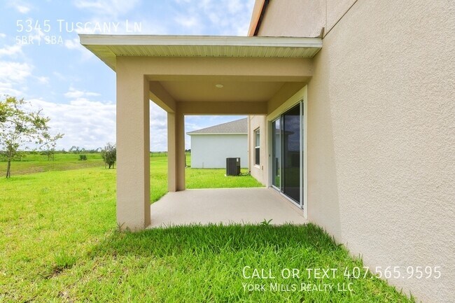 Building Photo - 5345 Tuscany Ln