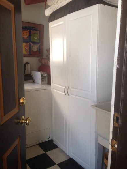 Building Photo - 45 Franklin St