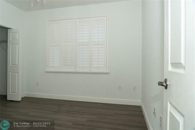 Building Photo - 17654 SW 47th St