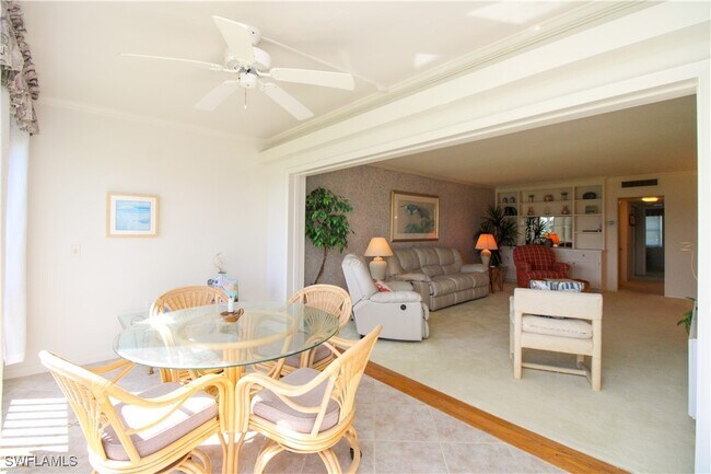 Building Photo - 3400 Gulf Shore Blvd N