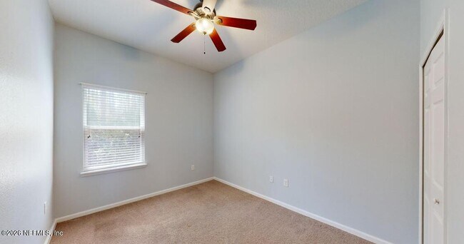 Building Photo - 224 Larkin Pl