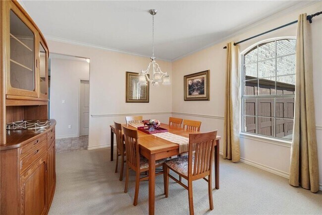 Building Photo - 601 Riley Trl