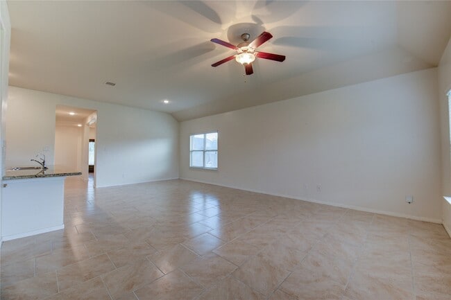 Building Photo - 734 Mill Spring Ct