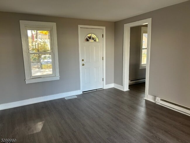 Building Photo - 129 Bergen St