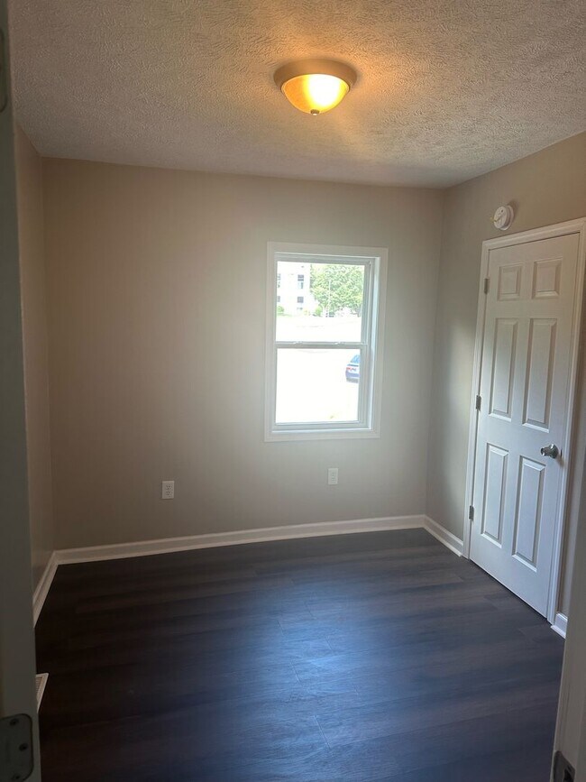 Building Photo - FABULOUS 4 BED HOME New Brighton