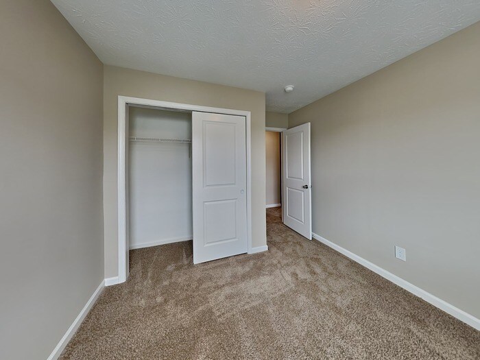 Building Photo - 10904 Mansfield Way
