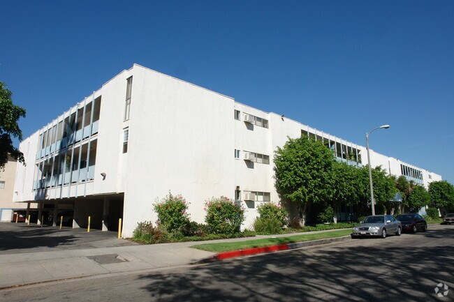 Building Photo - Tyrone Terrace