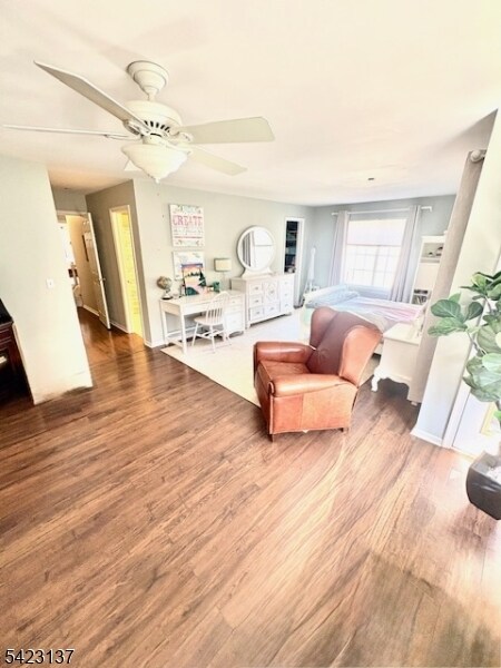 Building Photo - 247 Riveredge Dr