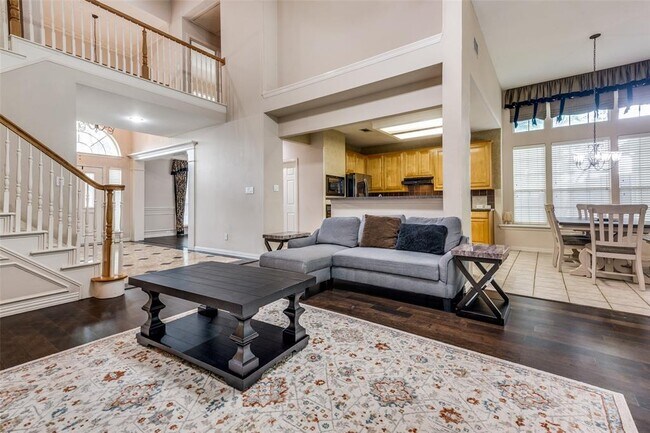 Building Photo - 8412 Greystone Ct