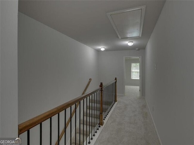 Building Photo - 329 Turtle Creek Dr