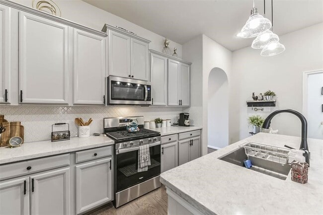 Building Photo - 24627 Bardona Way