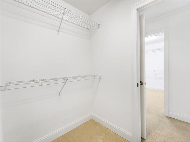Building Photo - 3154 Chestnut Woods Dr