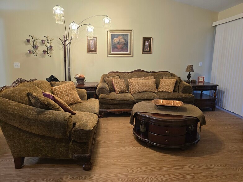 Building Photo - 42541 Lilley Pointe Dr