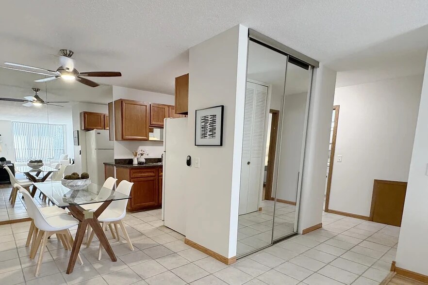 Building Photo - 4530 Park Commons Dr
