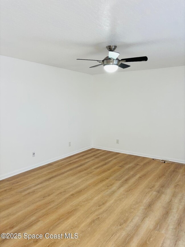 Building Photo - 3915 Vista Oaks Cir NE