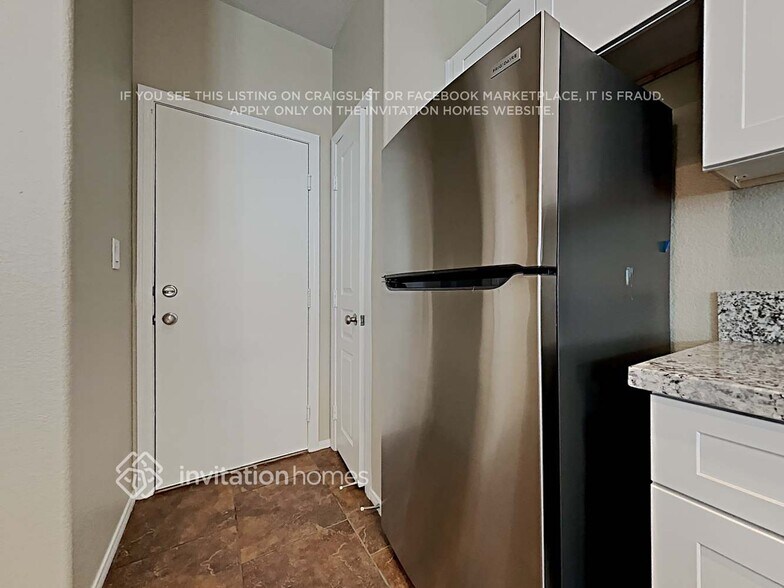 Building Photo - 9287 Alta Monte Ct