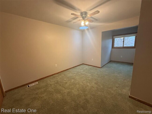 Building Photo - 18990 Beck Rd