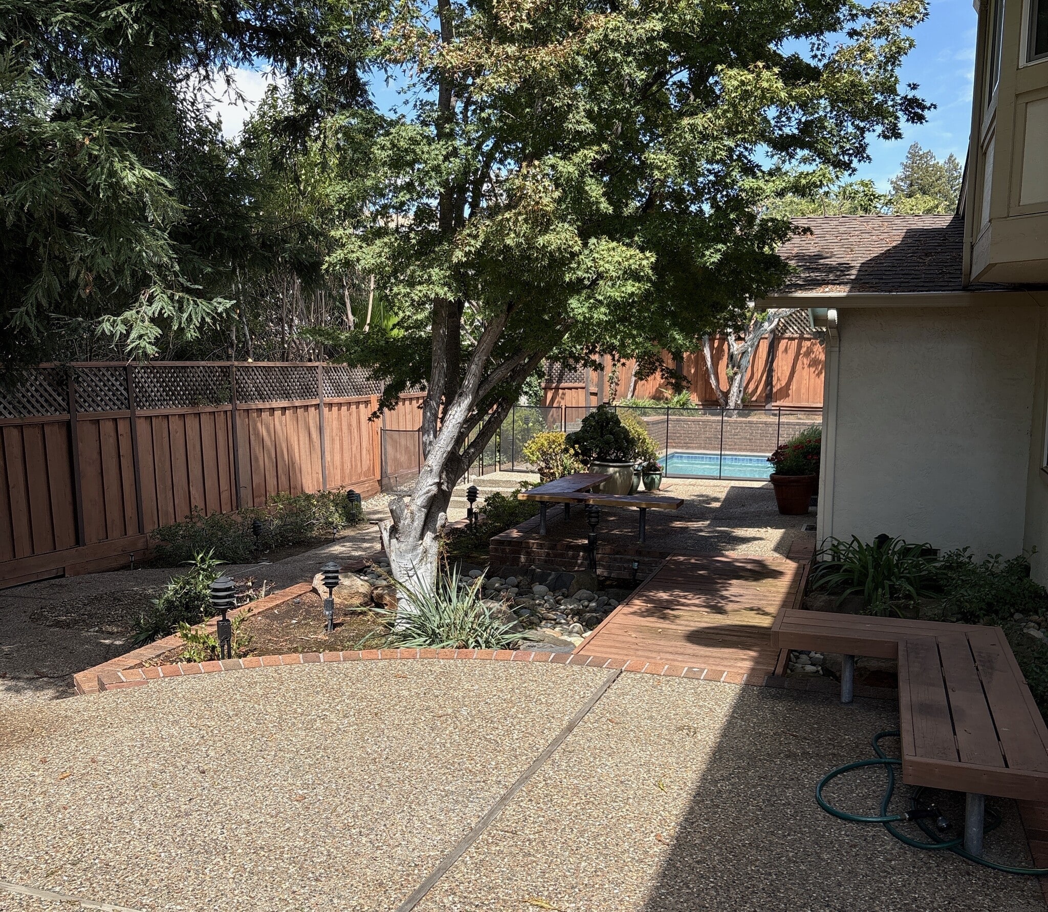 Building Photo - 1819 Yolanda Cir