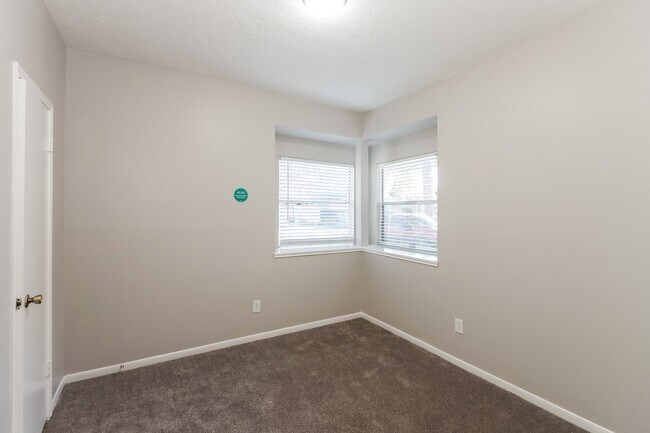 Building Photo - 3919 Monteith Dr