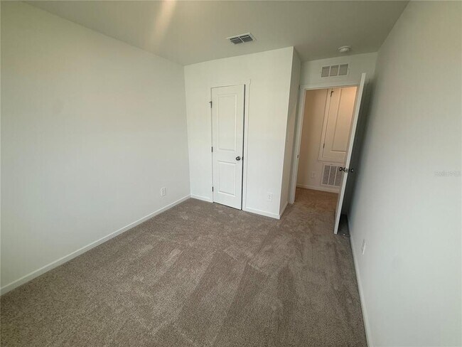 Building Photo - 1562 Plank Pl