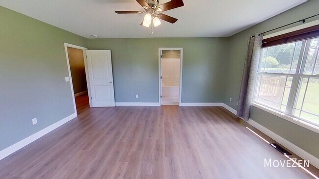 Building Photo - 275 Scenic Ave